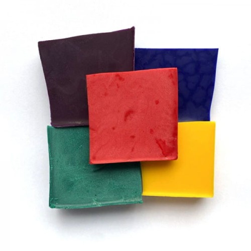 barwnik-do-swiec-10g-kolory-glowne